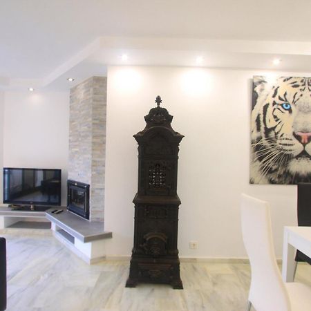 1080 Beachfront Penthouse 3 Floors Jacuzzi 2 Pools Wifi Roof Terrace Marbella Exterior photo